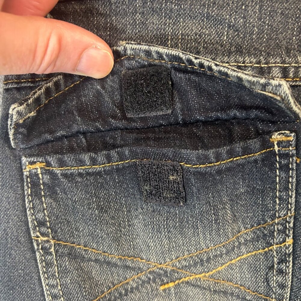 Wrangler Jeans Boys Loose Fit Dark Wash Adjustable Waistband Pants Size 10 - Picture 6 of 13